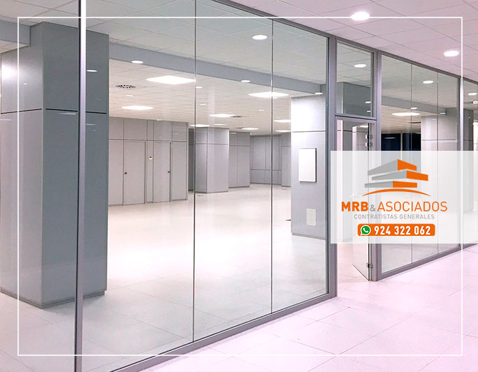 oficinas de vidrio